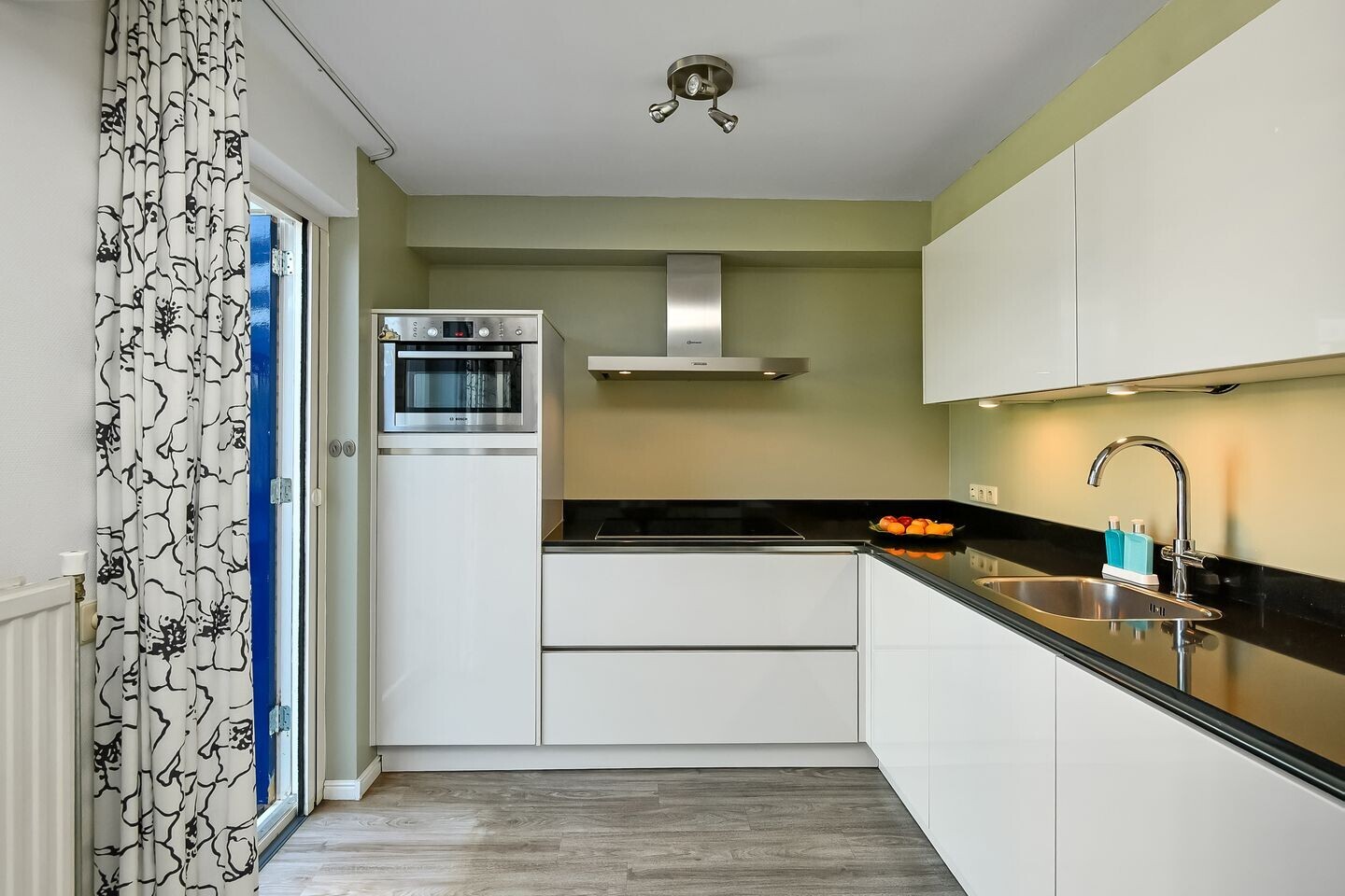 Hoekwoning te koop: Jasappel 30, Elst