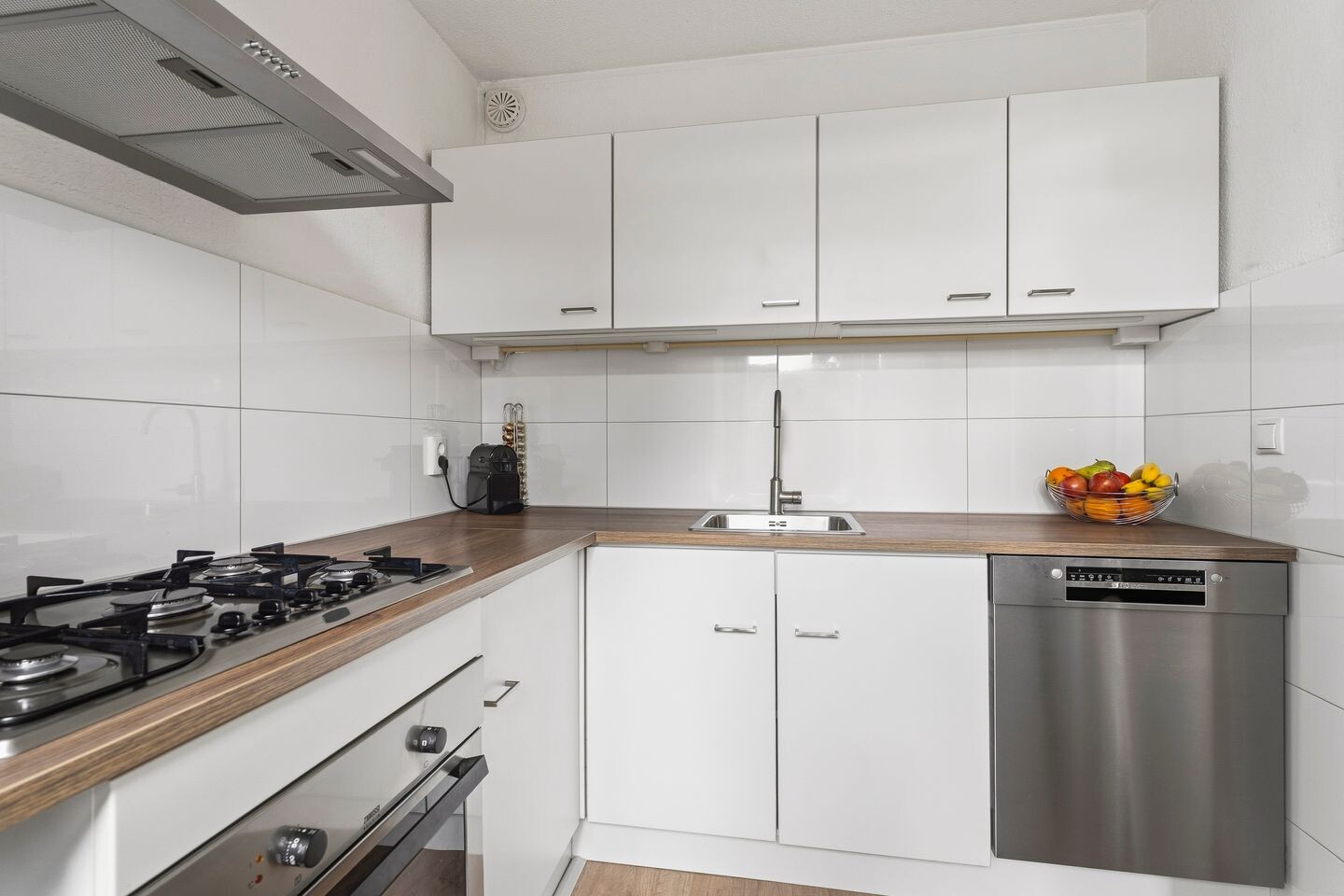 Tussenwoning te koop: Ganzewei 11, Elst