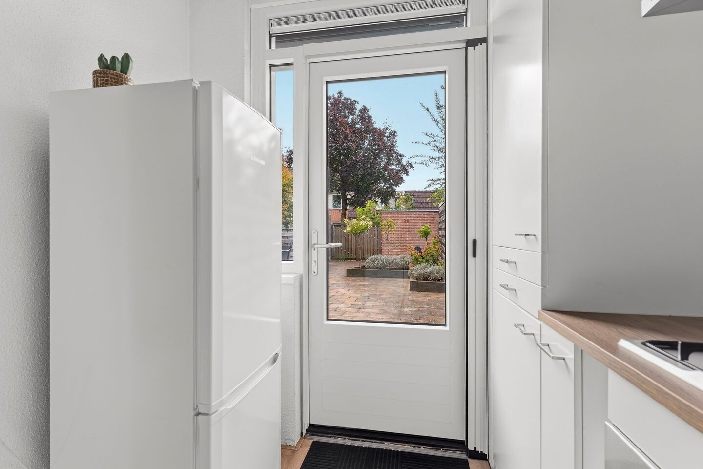 Tussenwoning te koop: Ganzewei 11, Elst