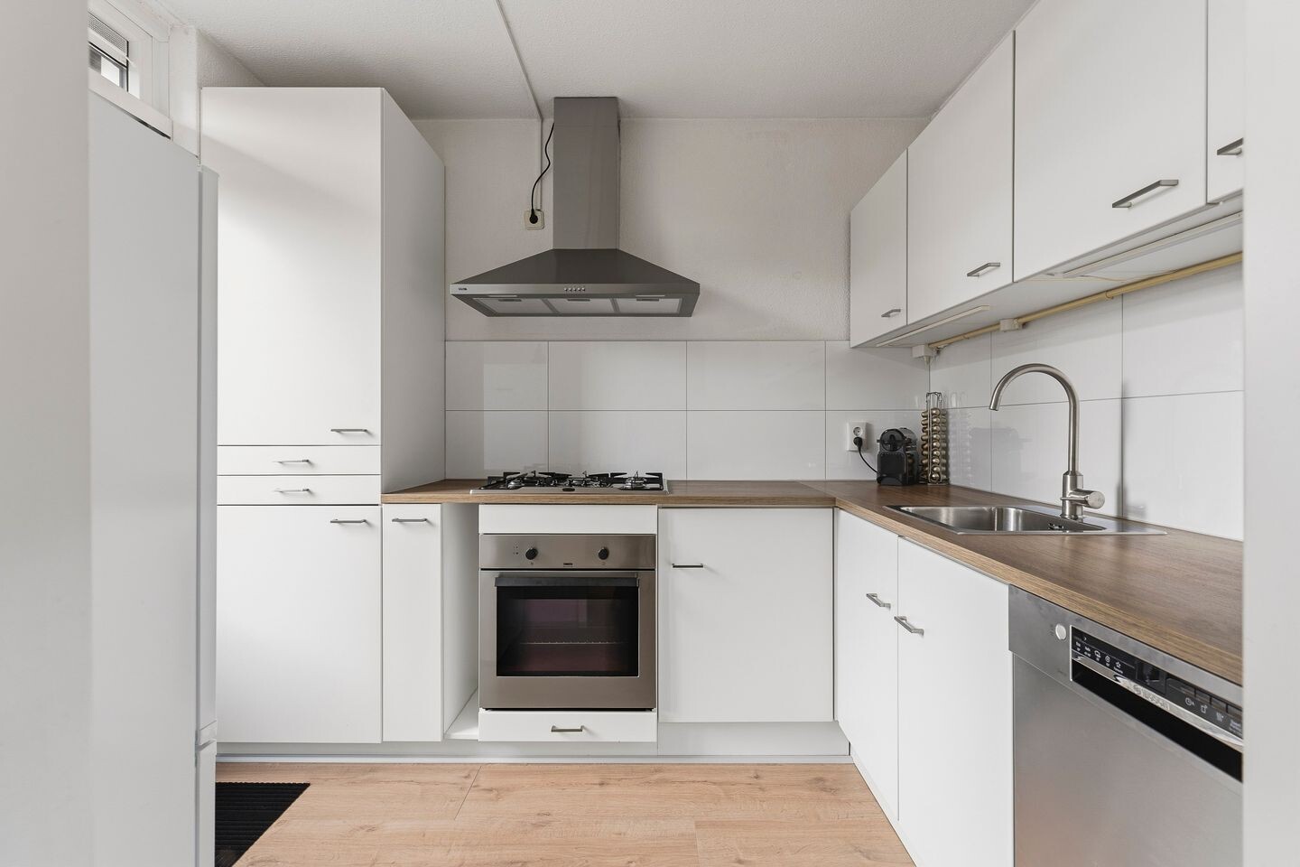 Tussenwoning te koop: Ganzewei 11, Elst