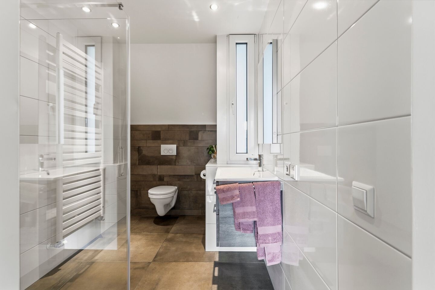 Tussenwoning te koop: Ganzewei 11, Elst