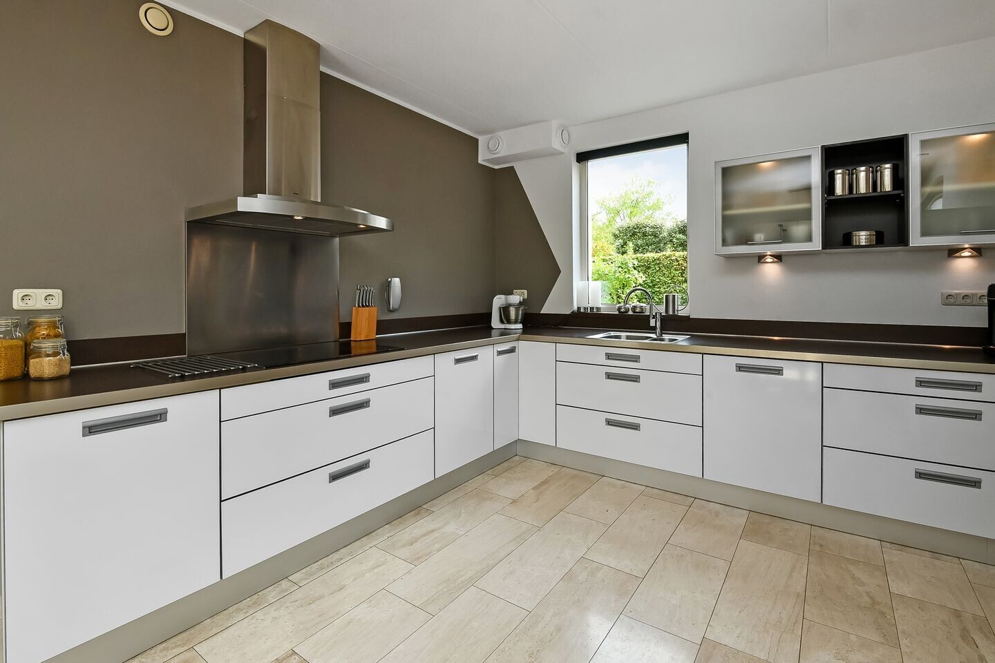 Vrijstaande woning te koop: Meikers 3, Elst