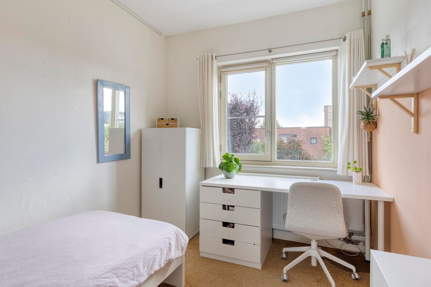 Tussenwoning te koop: Groot-Brittanniëstraat 128, Lent