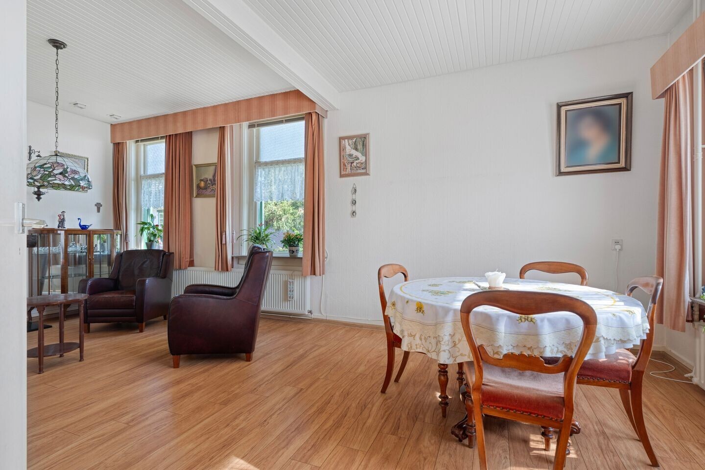 Twee-onder-één-kap te koop: Bergstraat 4, Lent