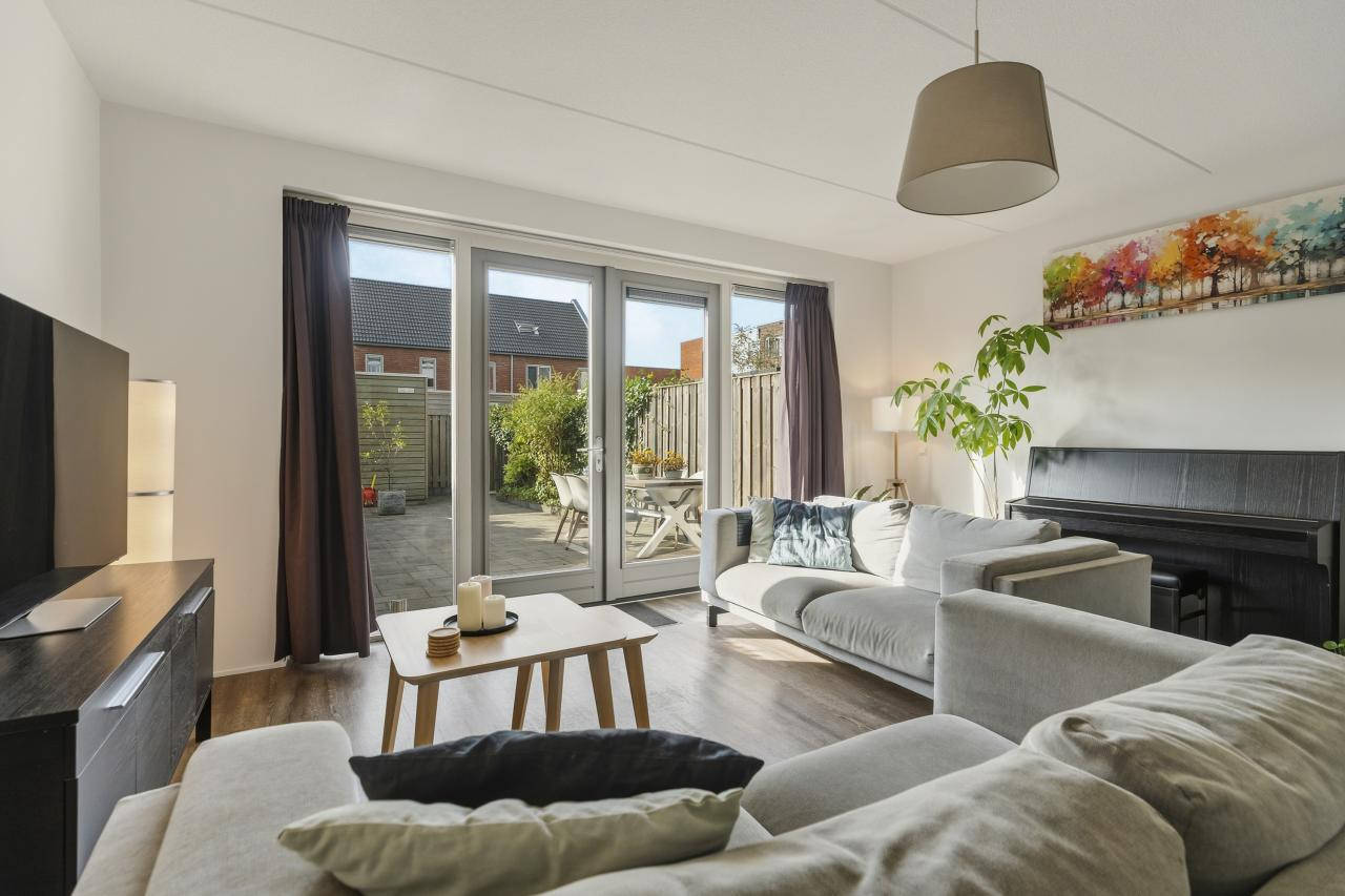Tussenwoning te koop: Ávilastraat 24, Lent