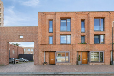 Riet van Alebeekstraat 43