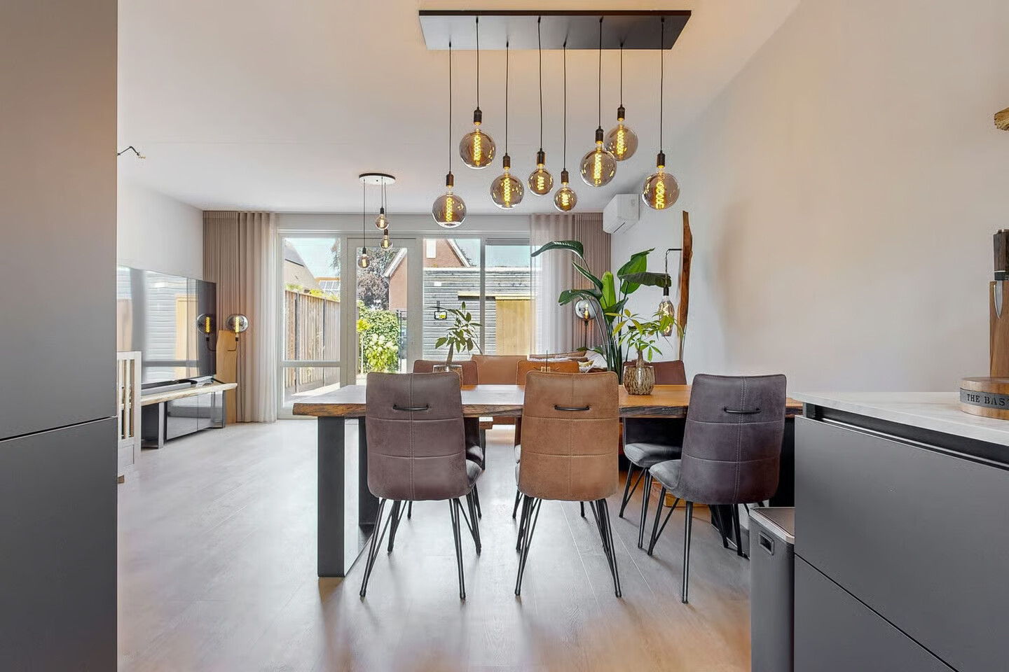 Tussenwoning te koop: Narcissenstraat 4B, Heteren