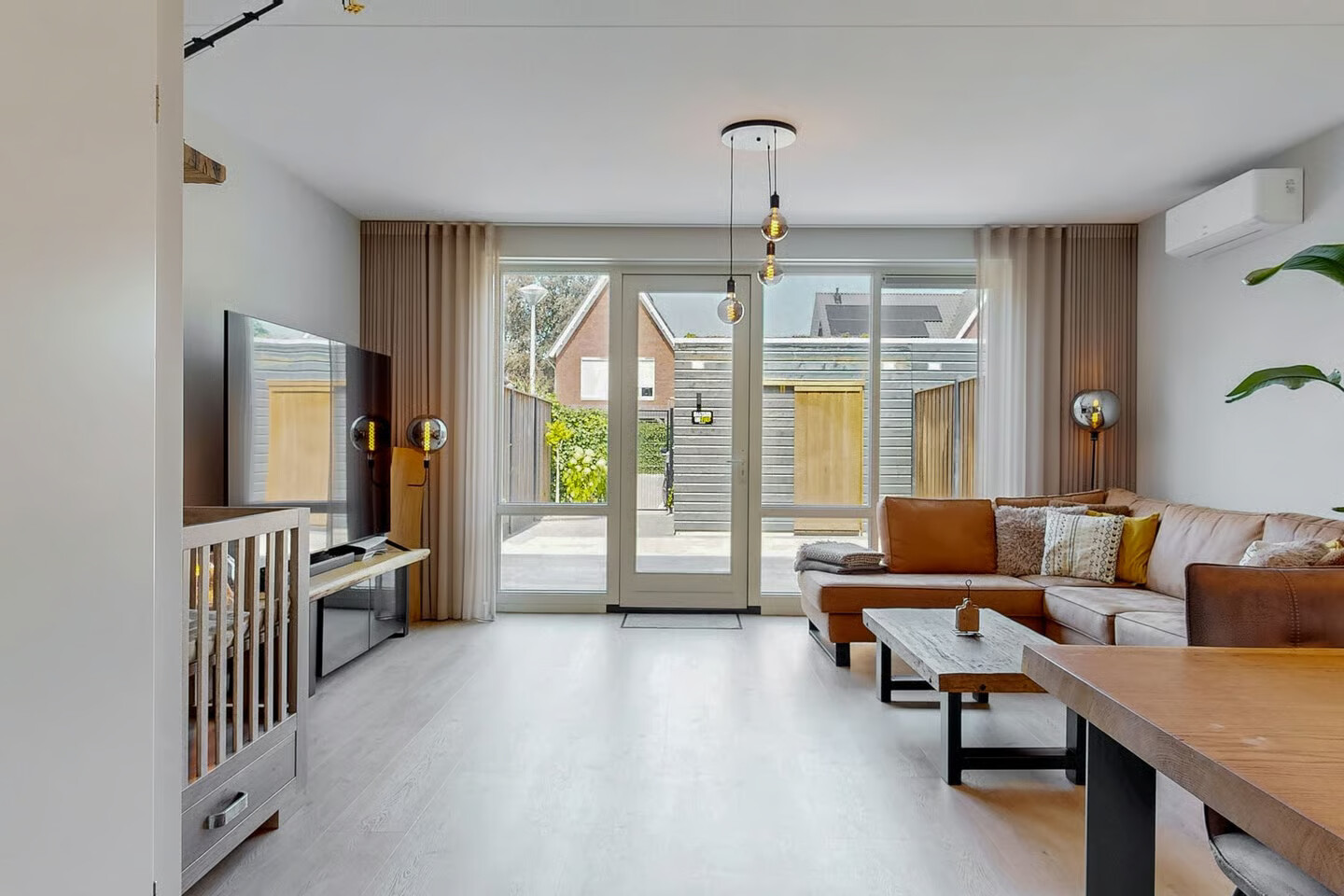 Tussenwoning te koop: Narcissenstraat 4B, Heteren