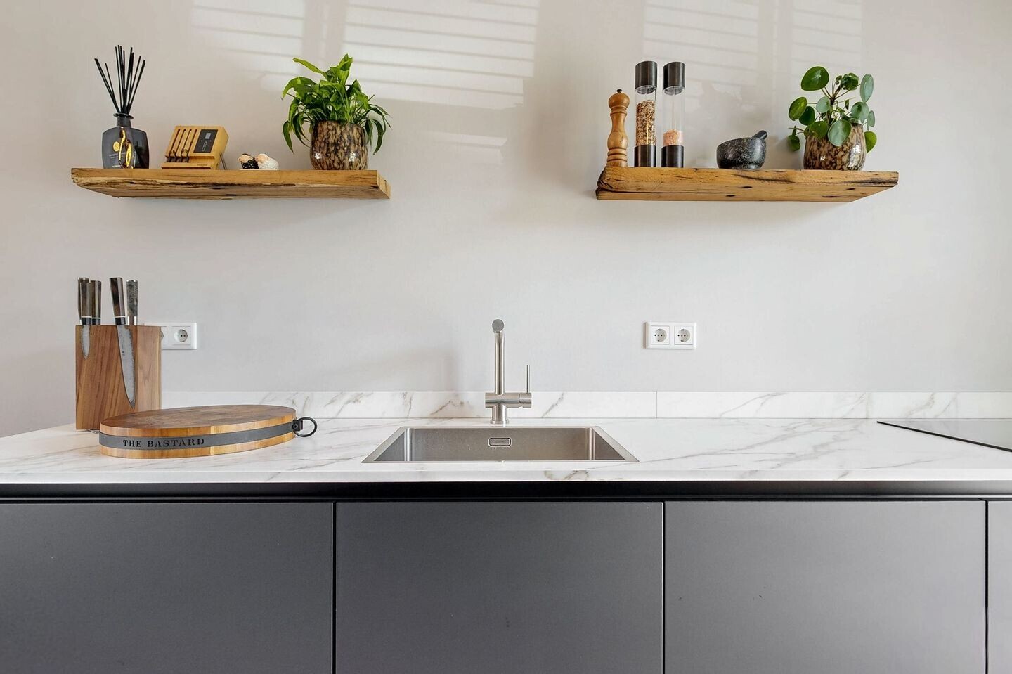 Tussenwoning te koop: Narcissenstraat 4B, Heteren