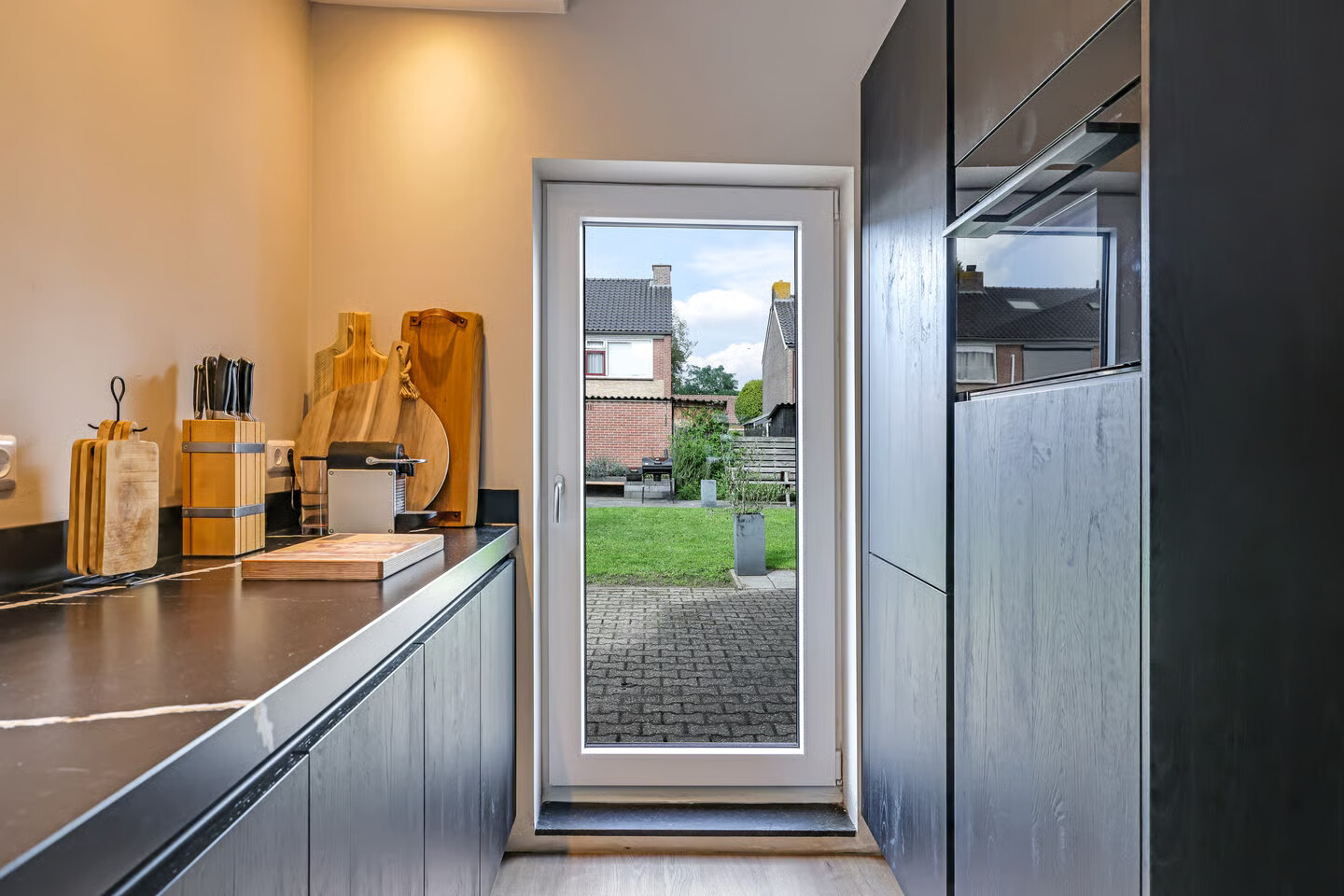 Vrijstaande woning te koop: Kerkstraat 44, Randwijk