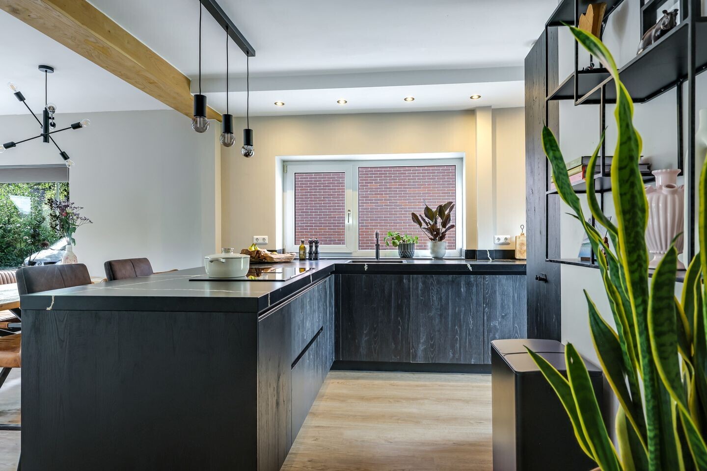 Vrijstaande woning te koop: Kerkstraat 44, Randwijk