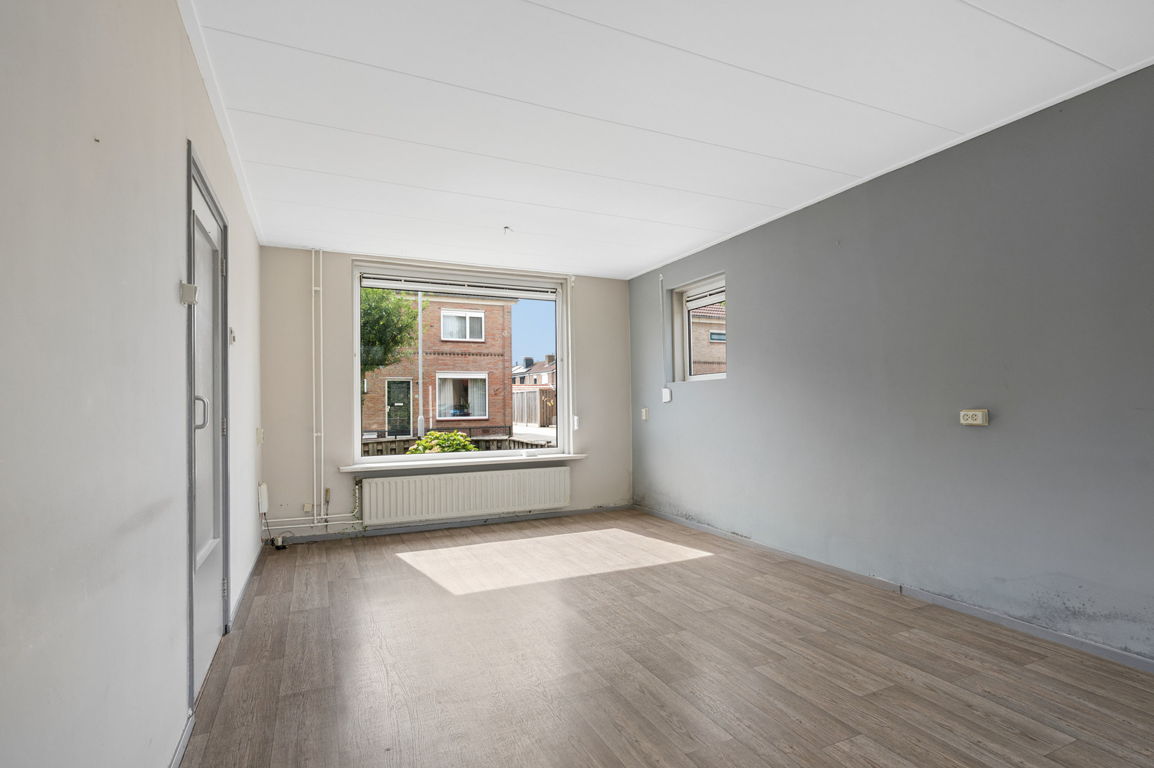 Twee-onder-één-kap te koop: Margrietlaan 9, Dodewaard