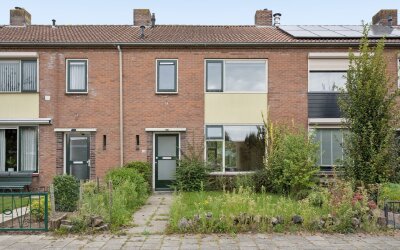 Dr. A.R. Holstraat 24