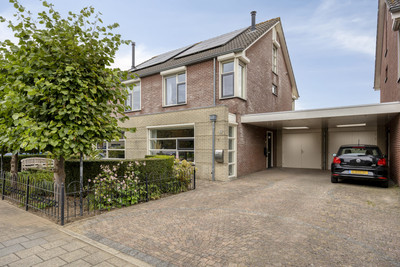 Junoplein 6