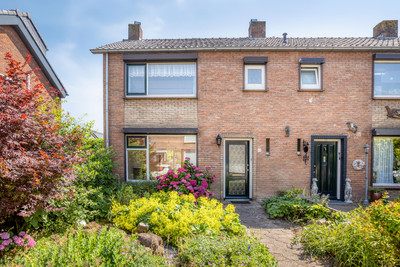 Pastoor Grimmeltstraat 24