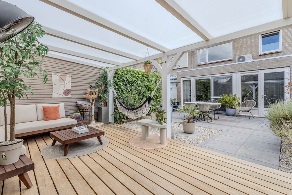 Tussenwoning te koop: Emmastraat 80, Angeren