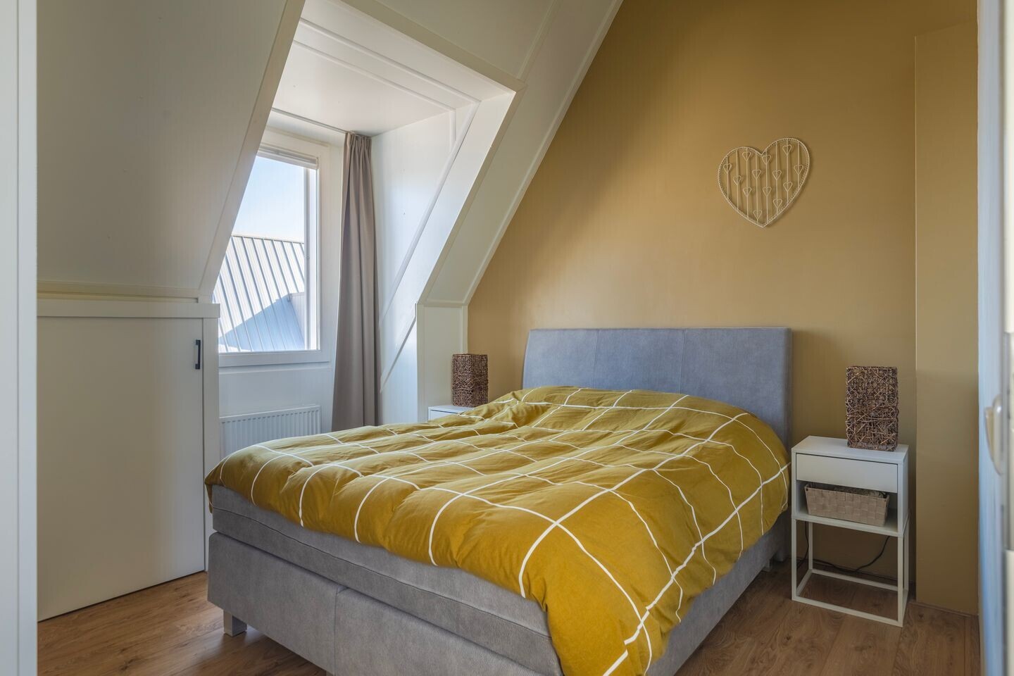 Appartement te koop: Nije Hof 11, Angeren