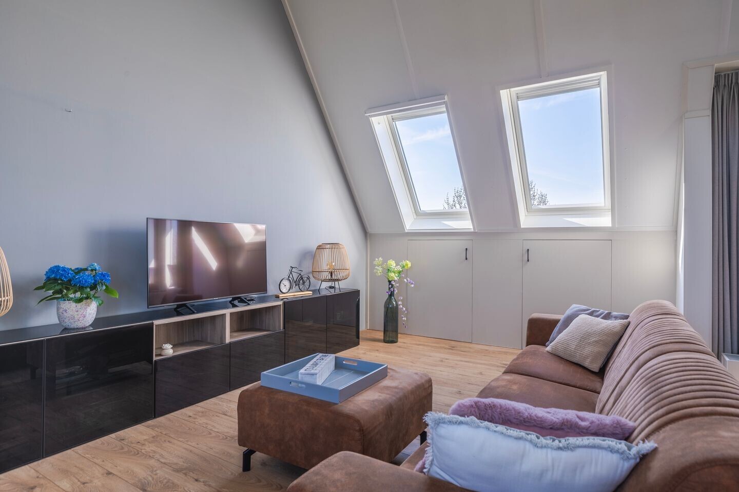 Appartement te koop: Nije Hof 11, Angeren
