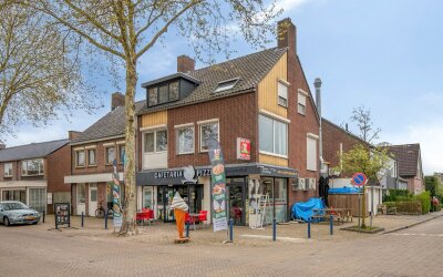 Dorpstraat 8