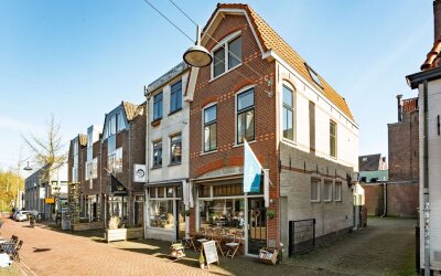 Junusstraat 4