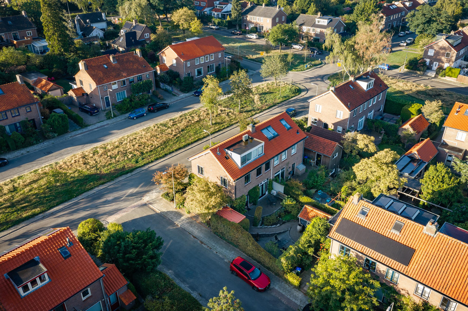 Twee-onder-één-kap te koop: Lijsterbeslaan 7, Wageningen