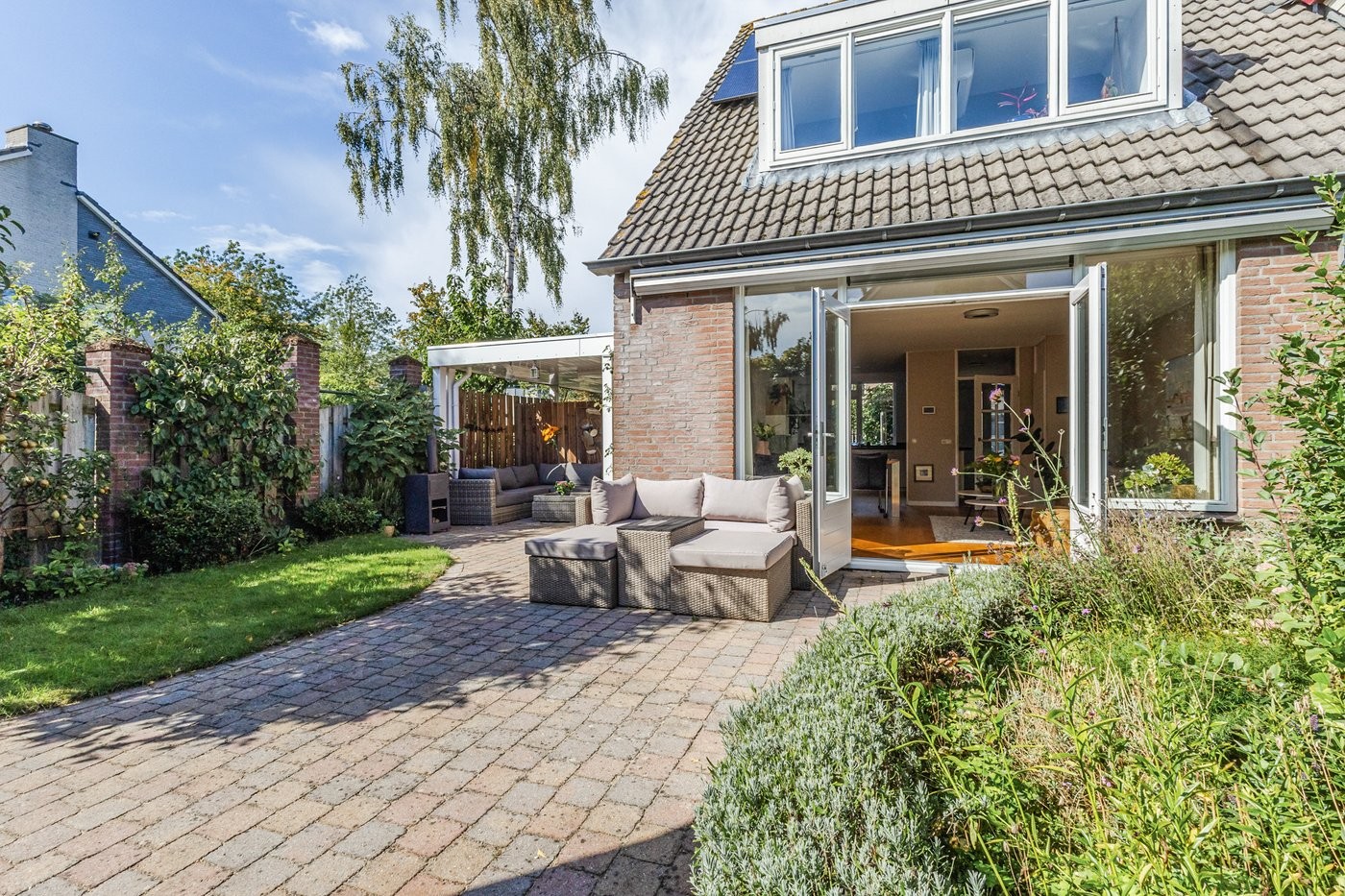 Hoekwoning te koop: Van Doesburglaan 25, Wageningen