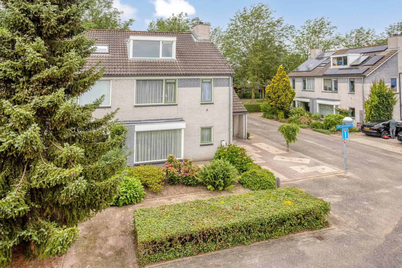 Twee-onder-één-kap te koop: Wim Sonneveldstraat 39, Wageningen