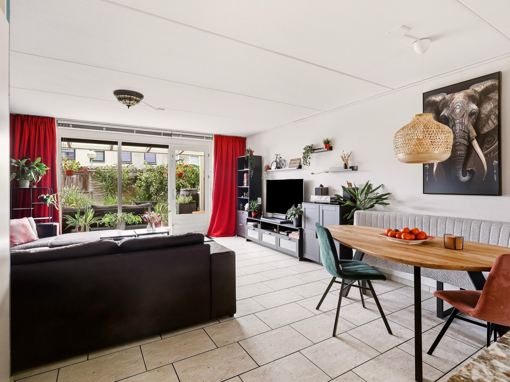 Tussenwoning te koop: Wilslaan 18, Wageningen