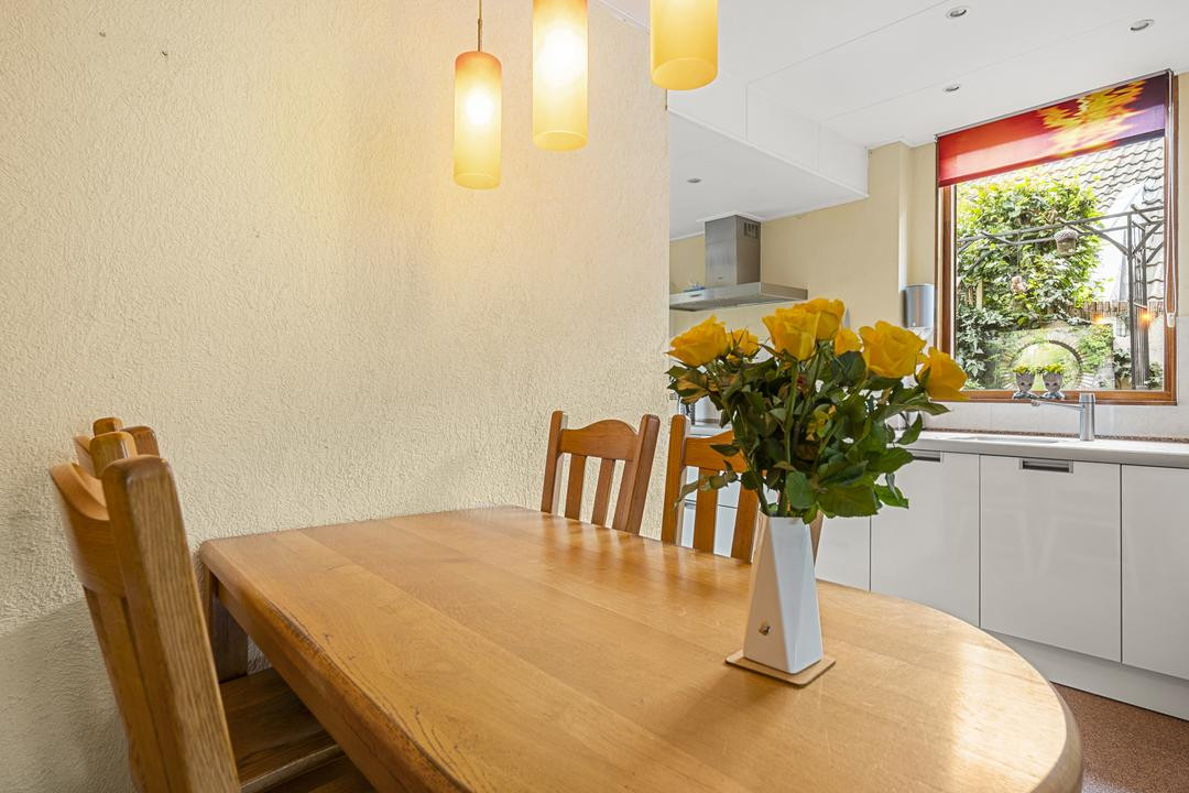 Hoekwoning te koop: Kampstraat 17, Ede