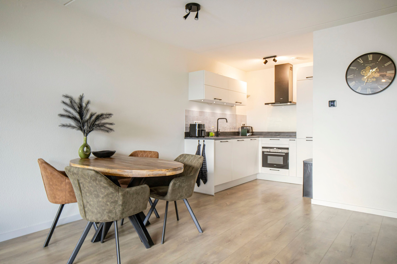 Appartement te koop: Marktstraat 153, Ede