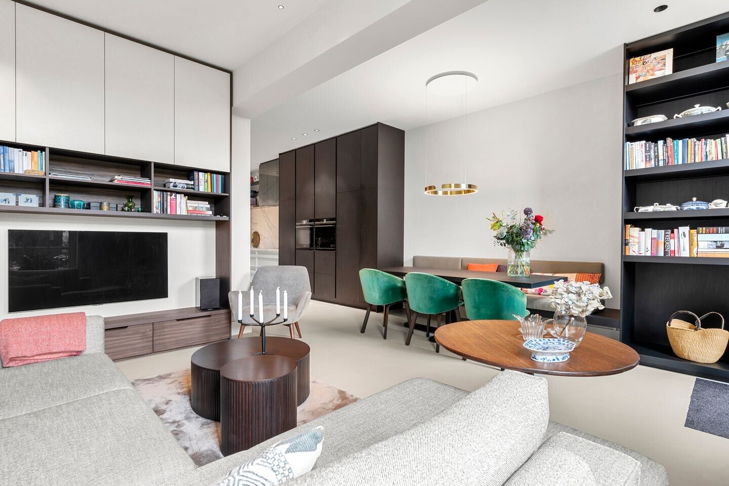Appartement te koop: Van Essenkwartier 51, Ede