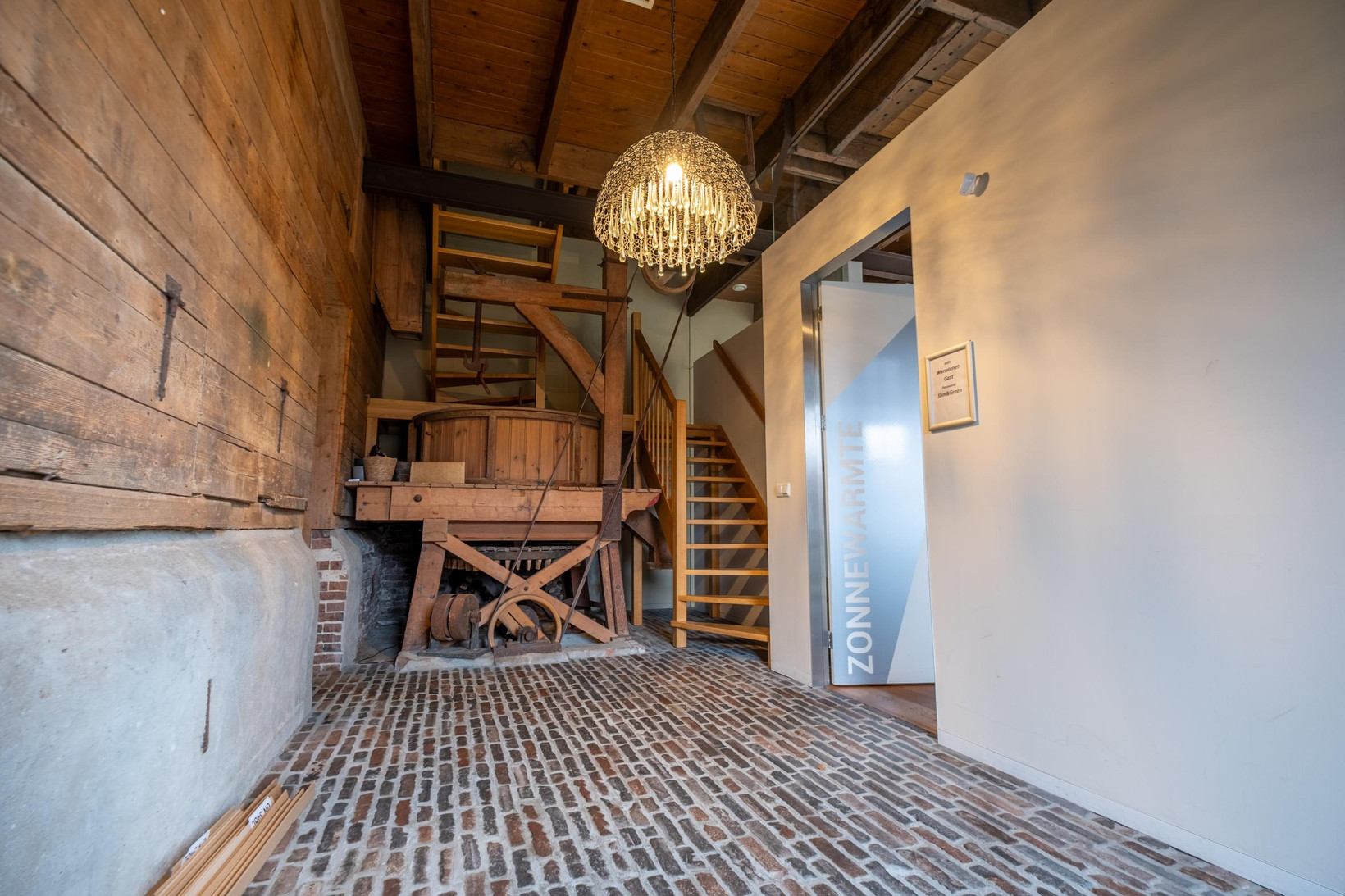 Vrijstaande woning te koop: Accesweg 1, Ede