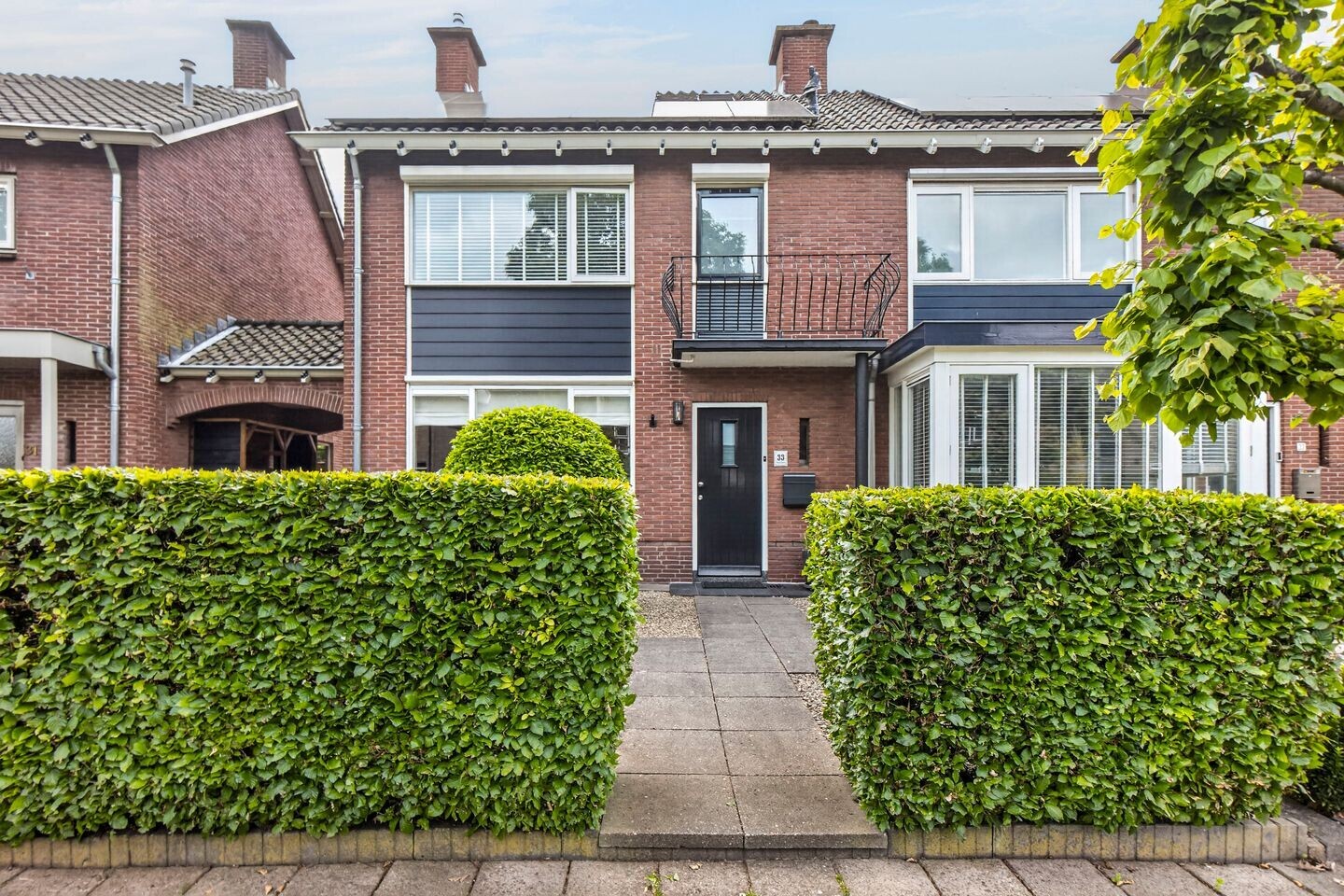 Hoekwoning te koop: De Ruyterstraat 33, Ede