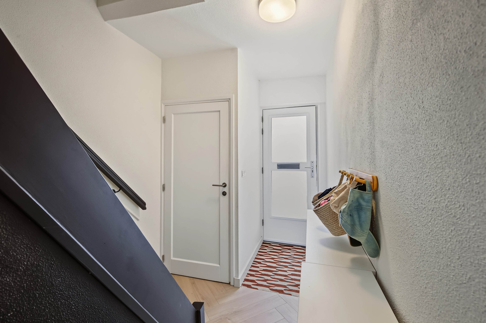 Tussenwoning te koop: Leeuweriklaan 28, Ede