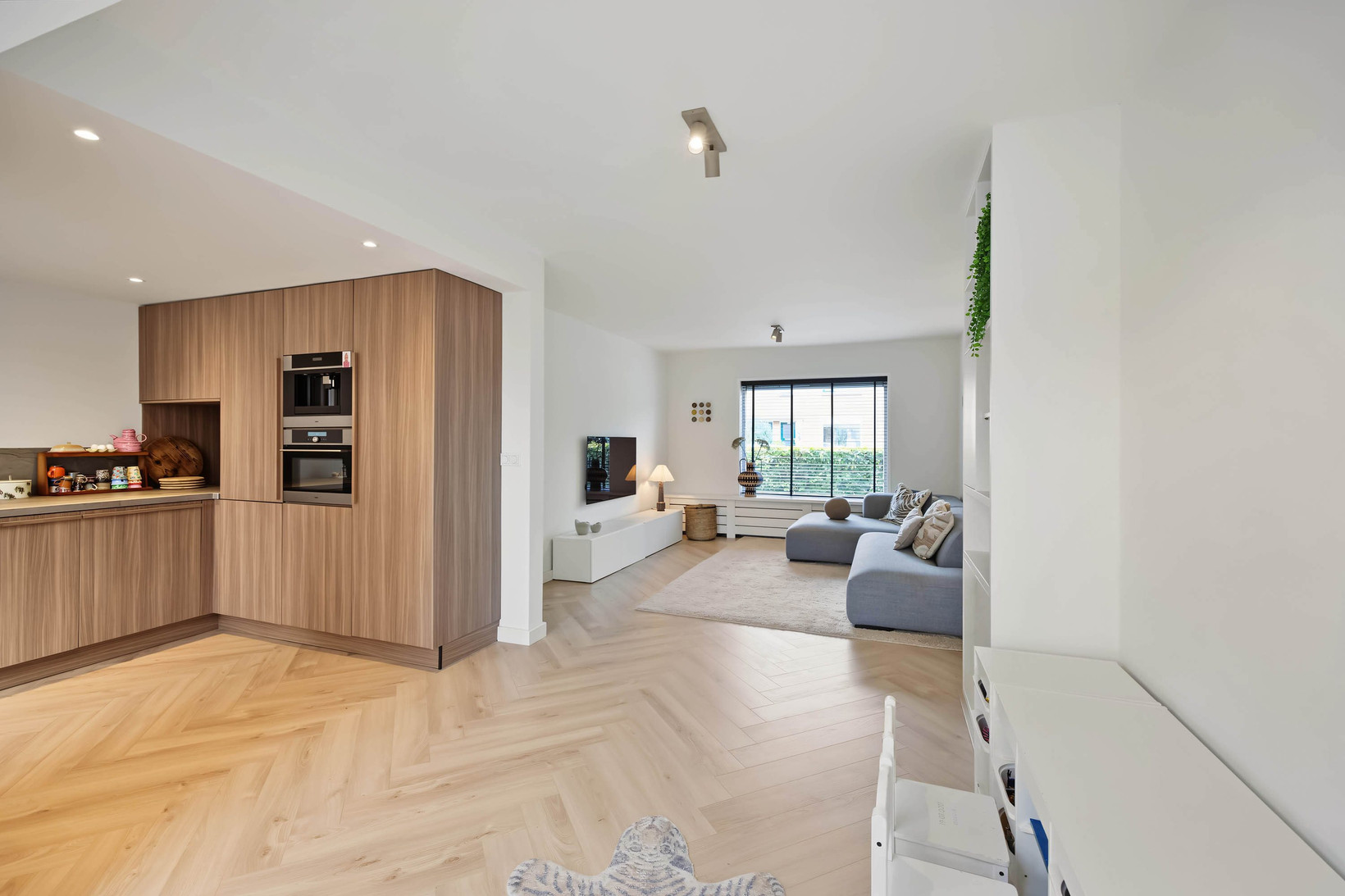 Tussenwoning te koop: Leeuweriklaan 28, Ede