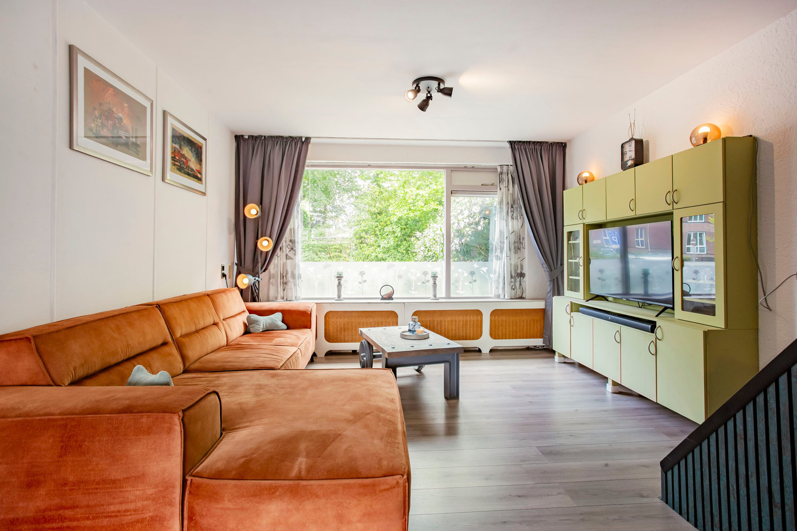 Tussenwoning te koop: Batenstein 18, Ede