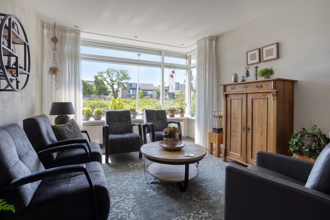 Tussenwoning te koop: Angerenstein 3, Ede