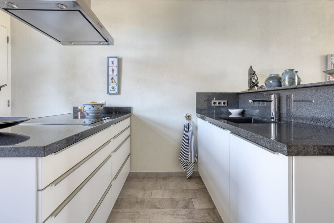 Tussenwoning te koop: Angerenstein 3, Ede