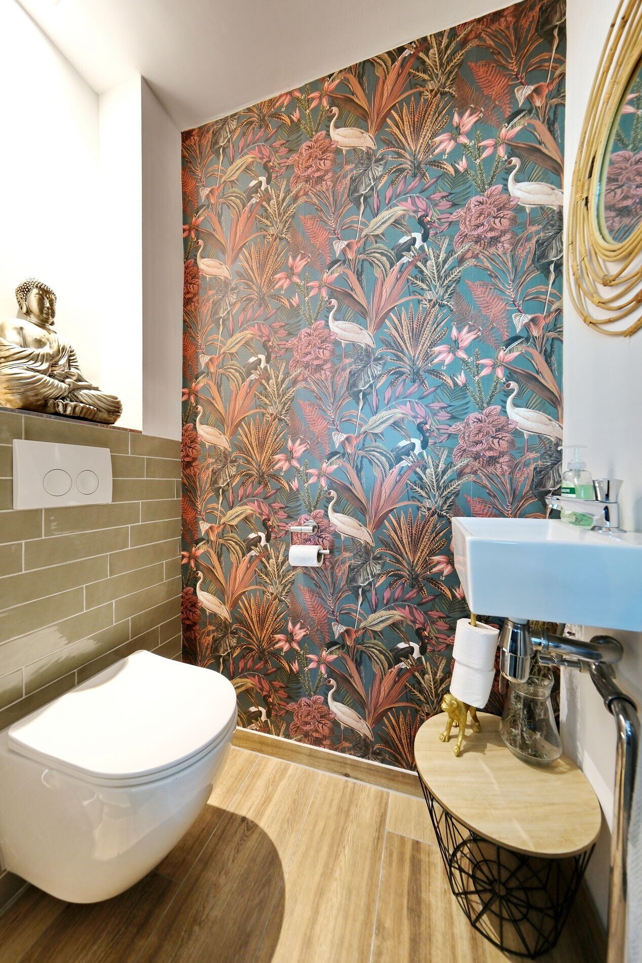 Tussenwoning te koop: Katenhorst 24, Ede