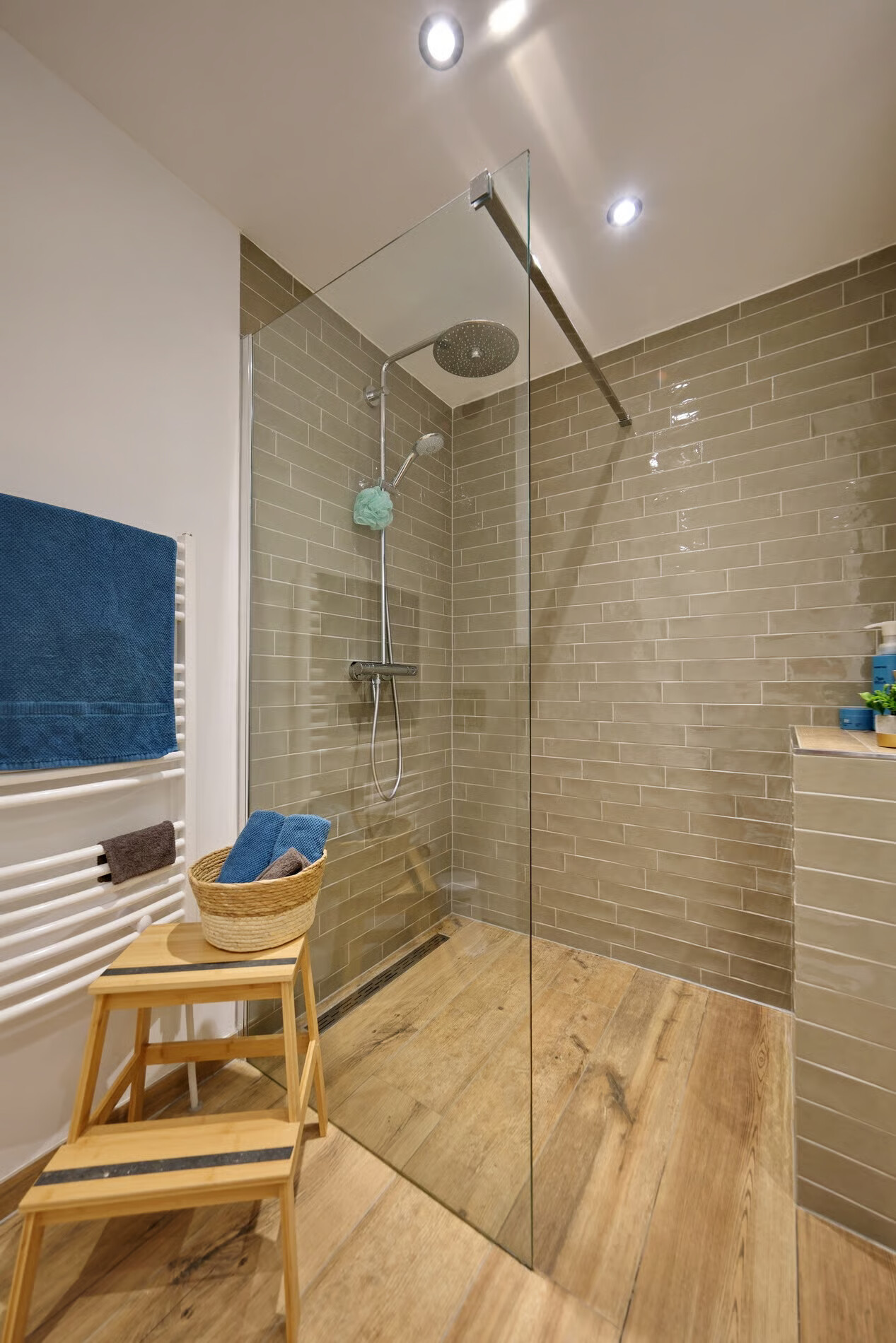 Tussenwoning te koop: Katenhorst 24, Ede