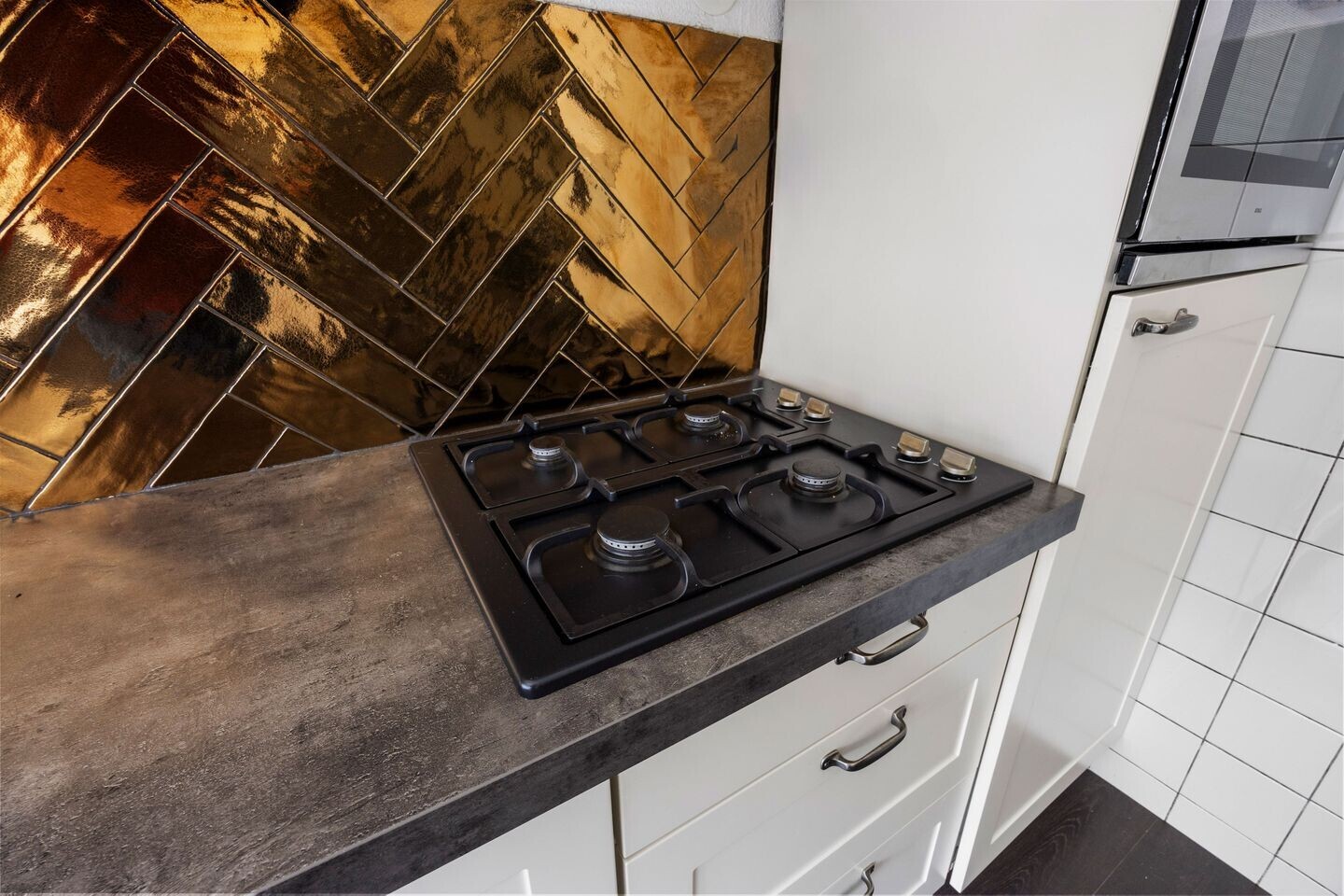 Tussenwoning te koop: Koelhorst 23, Ede