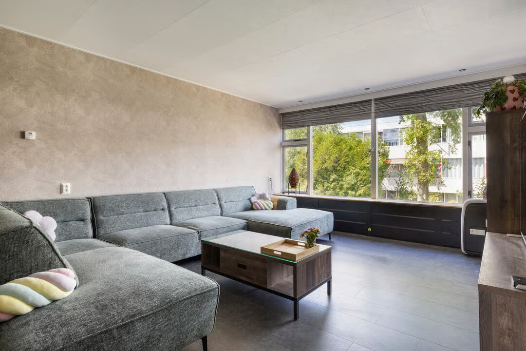 Tussenwoning te koop: Langenhorst 21, Ede