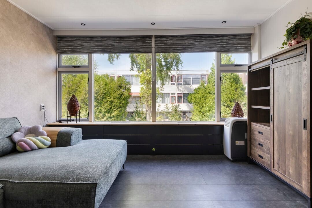 Tussenwoning te koop: Langenhorst 21, Ede