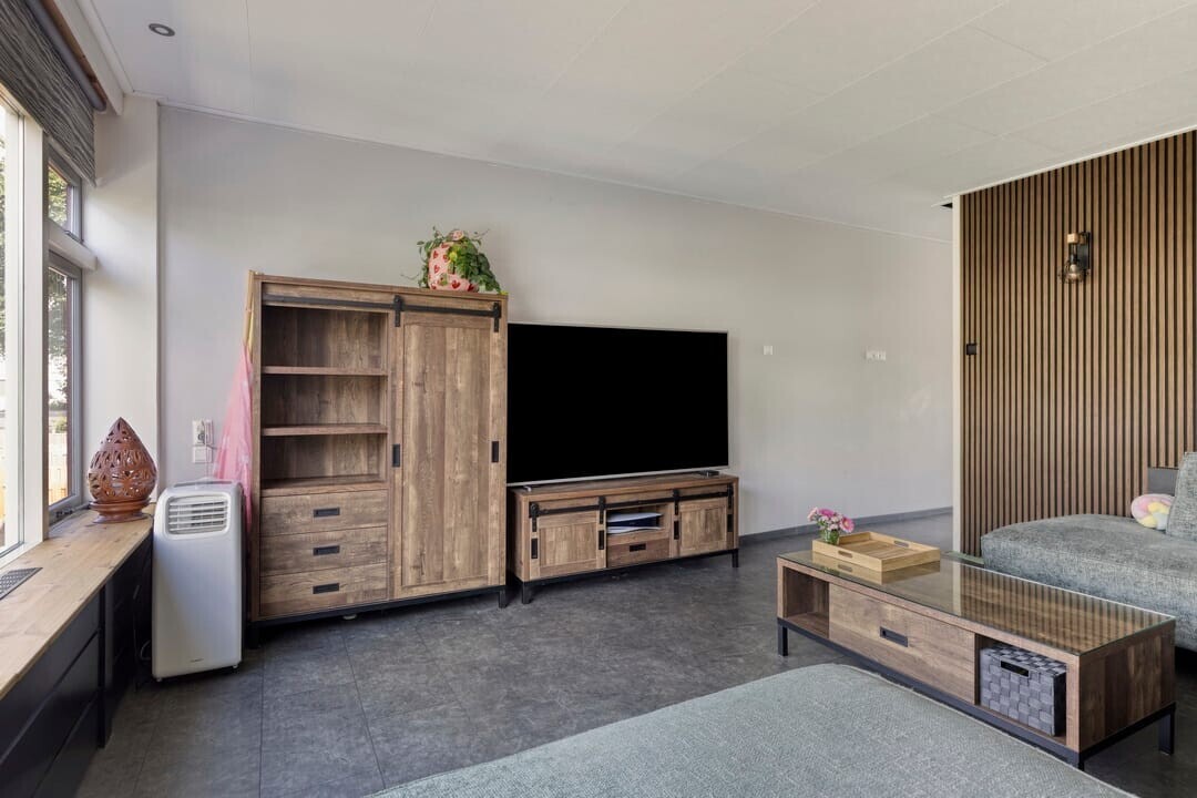 Tussenwoning te koop: Langenhorst 21, Ede