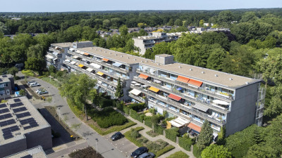 Dubbelhof 83