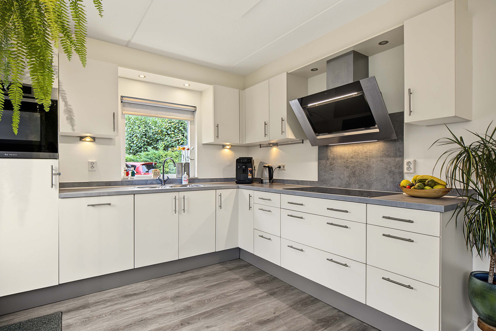 Hoekwoning te koop: Liebeek 6, Ede