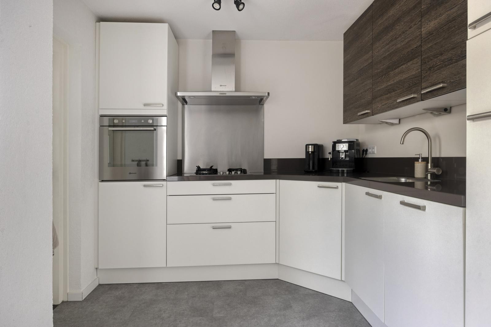 Tussenwoning te koop: Levendaal 14, Ede