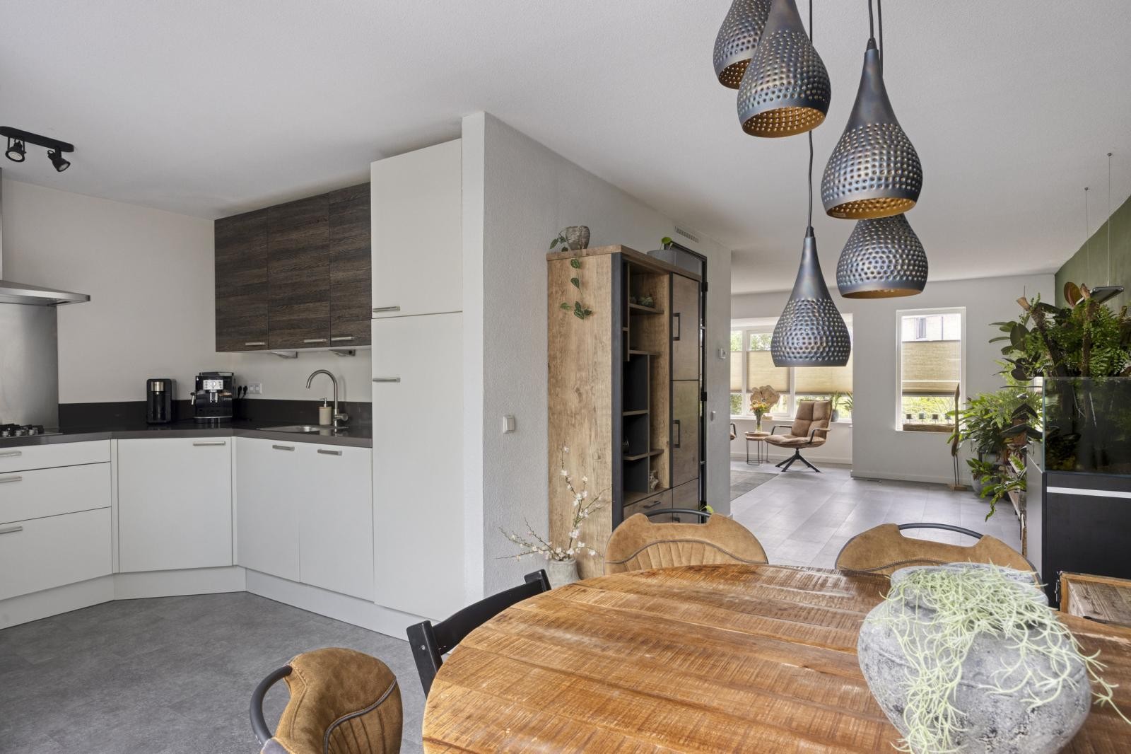 Tussenwoning te koop: Levendaal 14, Ede