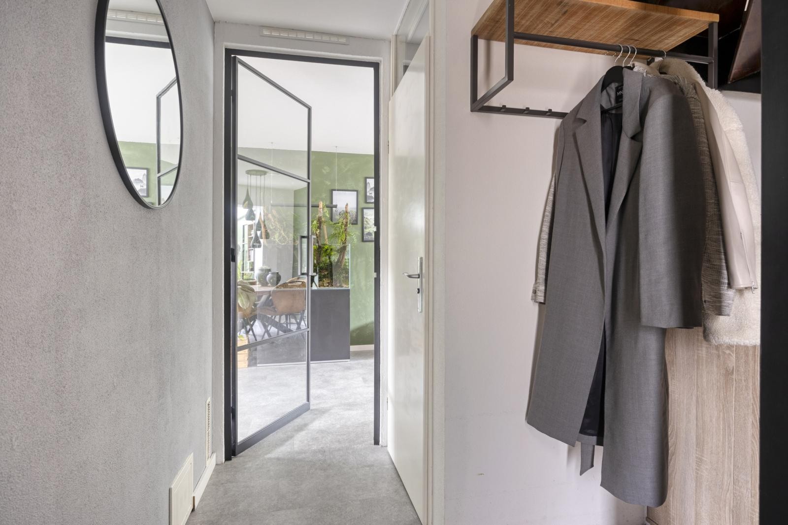 Tussenwoning te koop: Levendaal 14, Ede