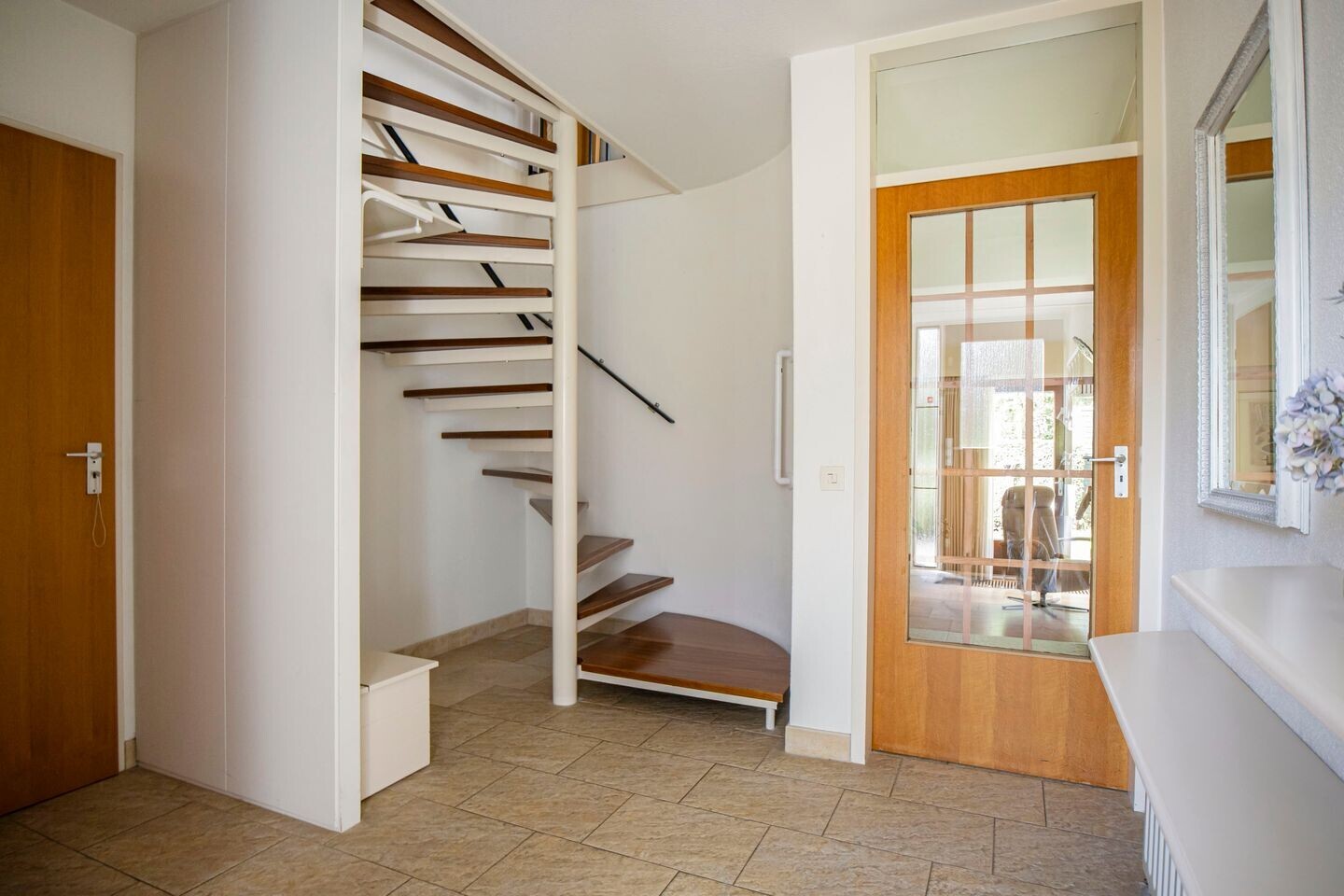 Tussenwoning te koop: Markiezenhof 49, Ede